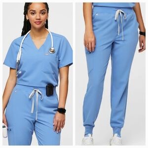 FIGS CATALINA ONE POCKET SCRUB TOP SMALL JOGGER SCRUB PANTS SMALL TALL